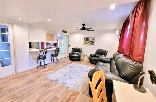 Tami Estates House | Spacious 4-bedroom Scottsdale house w/pool, hot tub, billiards in great location