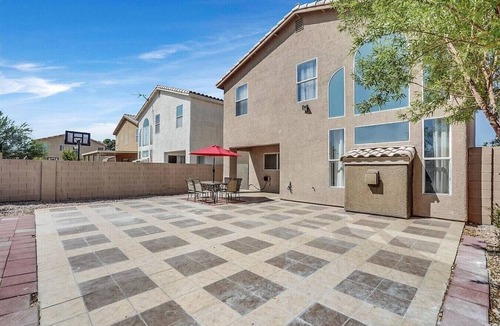 Las Vegas House | Spacious 4BR | Groups & Families | Near Strip