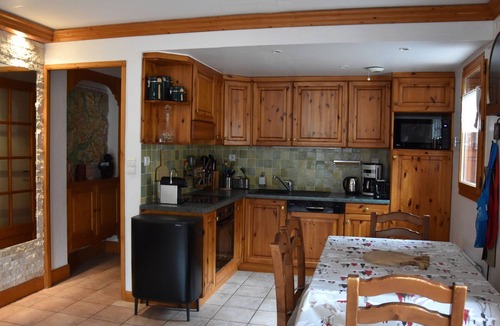 Pralognan-la-Vanoise Apartment | Spacious apartment, 3 stars, max 8 people, 2 terraces