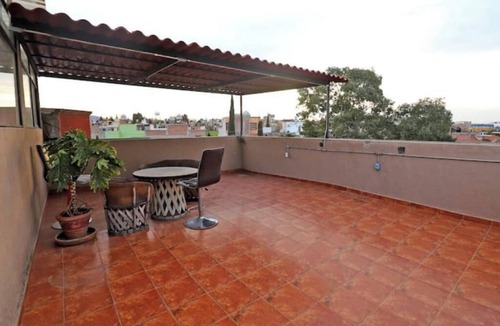 Residencial La Luz Apartment | Spacious and quiet apartment PKG free of charge
