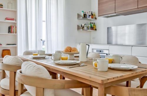 Passy Apartment | Spacious and Charming 2BR Apartment - Paris 16th