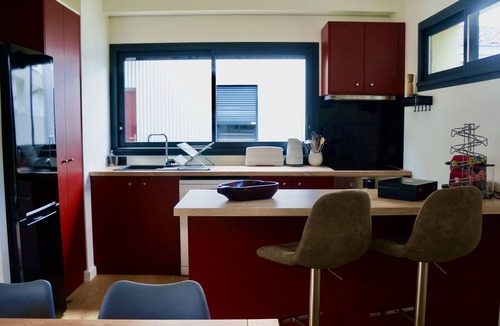 Bassins a Flot Apartment | Spacious and cozy apartment, with parking and terrace, near the Cité du Vin