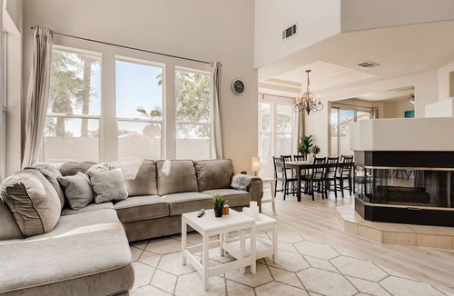 Canyon Gate House | Spacious & bright 3Br 3 Ba home w/ work area near Red Rock Canyon