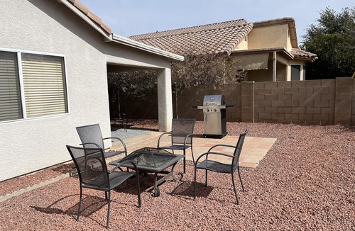 The Bluffs House | Spacious, Comfortable Home Near Golf, Biking, Hiking & Restaurants