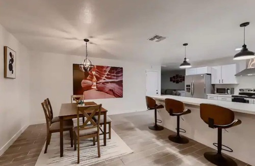 North Mountain House | Spacious Family Friendly 4 bedroom home w/pool.