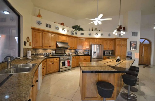 Las Conchas House | Spacious Family Beachfront Home Villa Dei Sogni