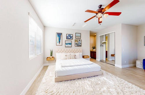 Sonoran Foothills House | Spacious home with private heated pool, pool spa, grill, pool table, backyard