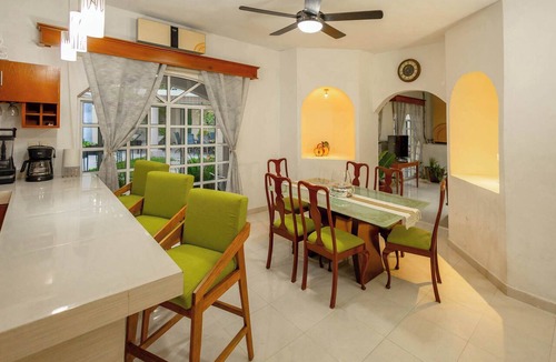 Montecarlo House | Spacious House | 7 BR | Pool, Gym & Terrace