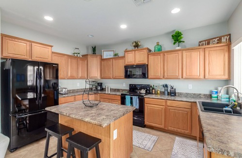 Royal Ranch House | Spacious Oasis/Spring Training /Pool/Tennis