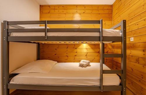 Val-Thorens Apartment | Spacious Slope front Ski-In and ski Out