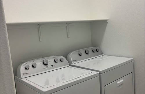 Spring Valley House | Spacious Townhome in Lovely Las Vegas - 15 min to LAS
