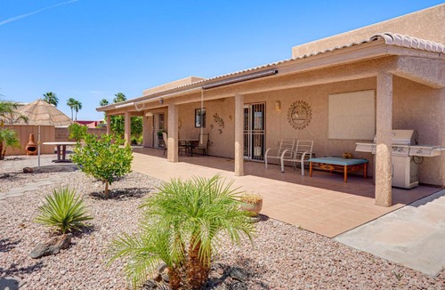 Fortuna Foothills House | Spacious Yard! Yuma Escape, Near Shops & Golf