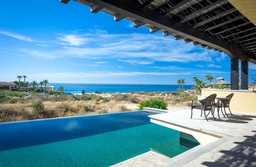 Cabo San Lucas Villa | Spectacular 8 BR Ocean View Casa Tita features A/C, WiFi, Wet Bar, Pool + More!
