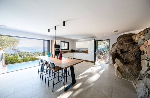 Olmeto Villa | Splendid three bedroom villa with heated swimming pool.