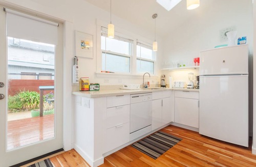 Saint-Maurice House | SR1 Beachfront House near SF w/Parking