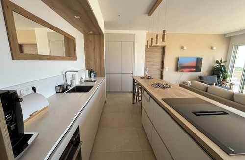 Serra-di-Ferro Apartment | STANDING APARTMENT in PORTO POLLO, waterfront, village center