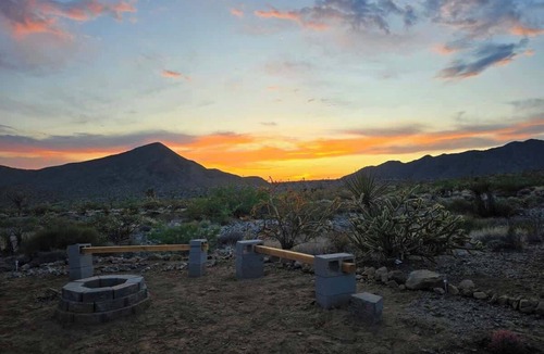Meadview House | Star Gazer #3 Glamping