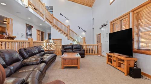 Castle Glen Estates House | Starlight Retreat by AvantStay