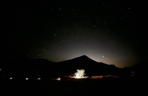 Meadview House | Starwalk Luxury Off Grid Sky Walk by Grand Canyon