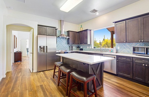 Gold Canyon House | Stellar dog-friendly home with gas grill, patio, kitchen, TV, and washer/dryer