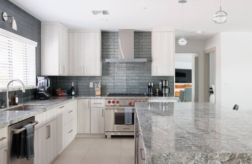 South Scottsdale House | Steps to Old Town*Scottsdale Haven*Heated Pool*Spa*