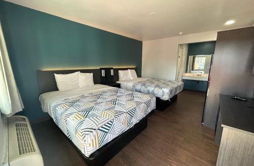 Hemet Hotel | Studio 6 Hemet, CA