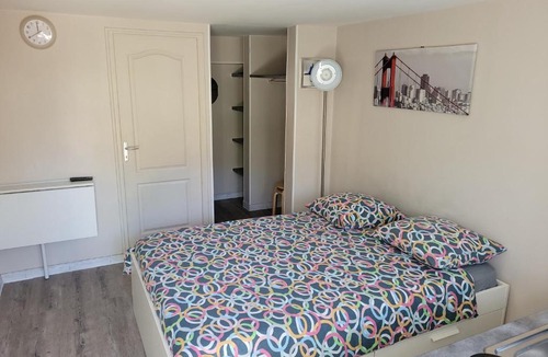 Mitry-Mory Apartment | Studio Buffon