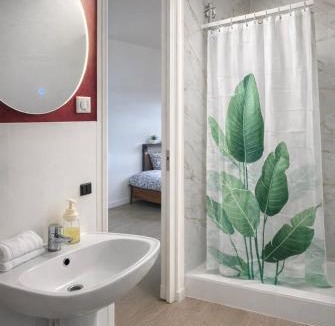Villeneuve-Saint-Georges Apartment | Studio de la gare