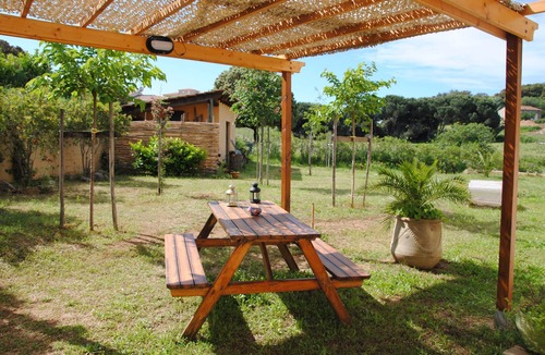 Alata Apartment | Studio ds Villa in La Campagne av Terrasse, quiet in ALATA