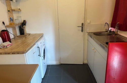 Bondy Apartment | Studio Fonctionnel et Paisible Proche Paris