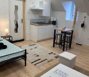 Guingamp Apartment | Studio guingamp