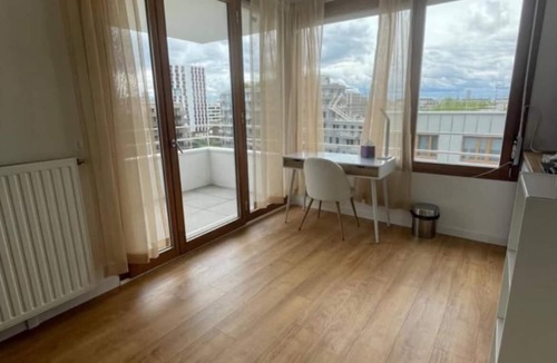 Saint-Denis Apartment | Studio Panoramic view of Paris - Stade de France - Montmartre