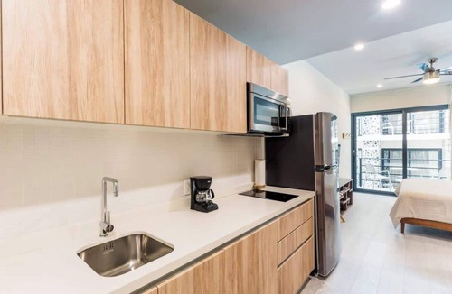 Zazil-ha Condo | Studio w Rooftop Ocean Views Near Beach