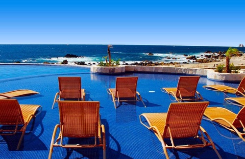Juarez Villa | Stunning 2-bedroom villa in beautiful Cabo San Lucas with full resort amenities.
