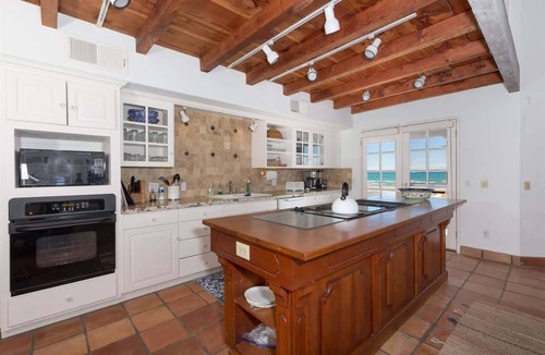 Las Conchas House | Stunning, Cozy Beachfront Home Paz de Penasco