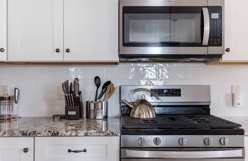 Cottonwood House | Stunning Getaway: Minutes to Old Town, Jerome, Sedona!