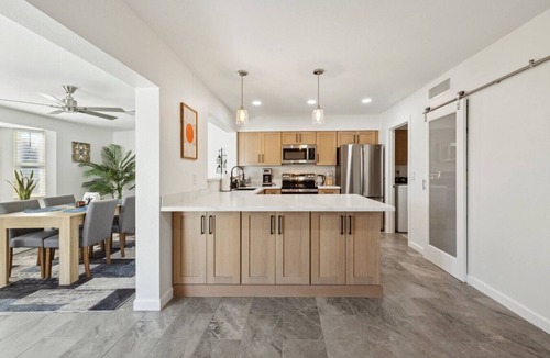 North Mountain House | Stunning Home | Heated Pool | Pergola | Grill