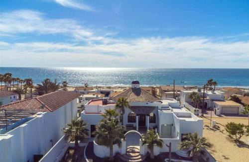 Las Conchas House | Stunning Private Home Villa de las Tres Sirenas