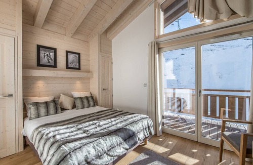 Courchevel Apartment | Stunning spacious T5 apartment with parking in Courchevel Moriond