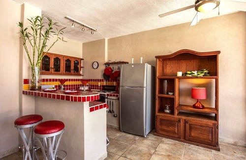 Amapas Condo | Styish and Spacious 1 Bedroom Condo in Zona Romantica