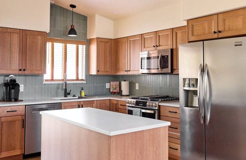 Quail Crossing House | Stylish Dove Mountain Retreat - Golf & Hiking - Quiet Cul-de-Sac