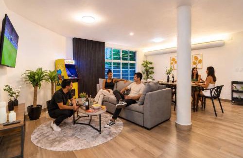 Miguel Hidalgo House | Stylish Home with Arcade Game & Private Patio