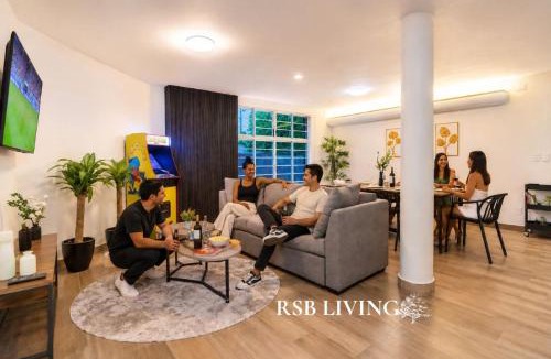 Miguel Hidalgo House | Stylish Home with Arcade Game & Private Patio