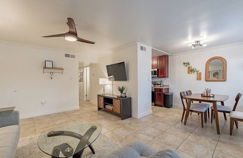 Trail West Condo | Sublime 2 Bd 2 ba Old Town Condo