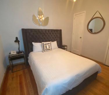 Cuauhtemoc Hotel | Suites Alcazar
