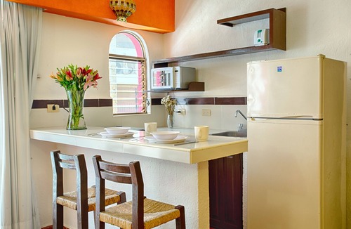 Downtown Puerto Vallarta Hotel | Suites Plaza del Rio - Family Hotel Malecon Centro