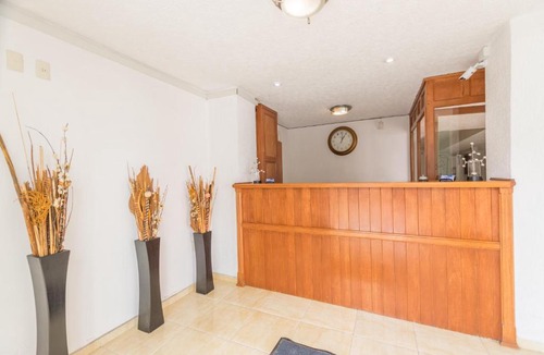 Leon Hotel | Suites Poliforum Inn
