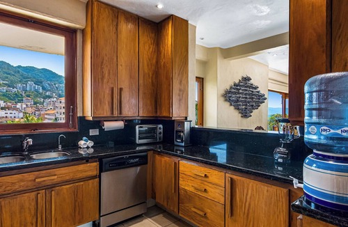 Emiliano Zapata Condo | SUMMER PROMO: 6th Floor Corner Unit on the beach in Old Town; Rooftop Pool