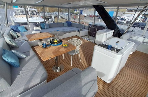 Bonifacio Boat Rental | Sun-Kissed Sailing Adventure in Bonifacio, Córcega