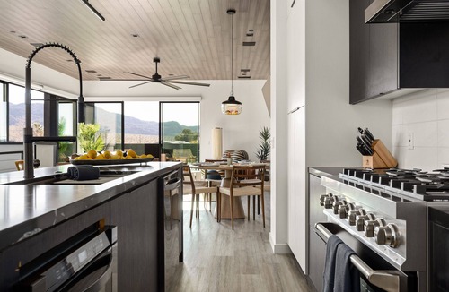 Indian Cove House | Sundance Cove by Fieldtrip - Modernist Masterpiece Next to National Park Camp Entrance